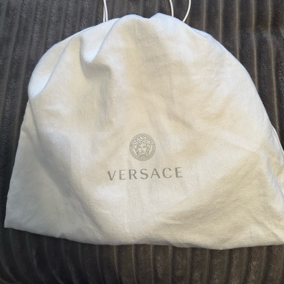 Versace women’s purse with additional strap to make cross body - Picture 7 of 8